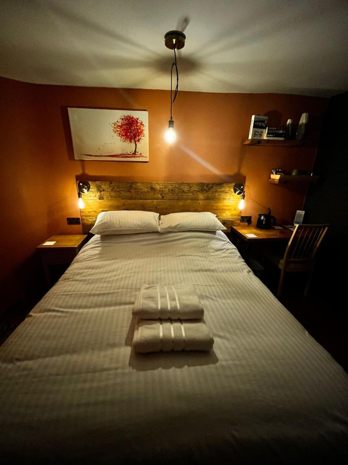 Old Manor House Bed and Breakfast Axbridge Eksteriør billede